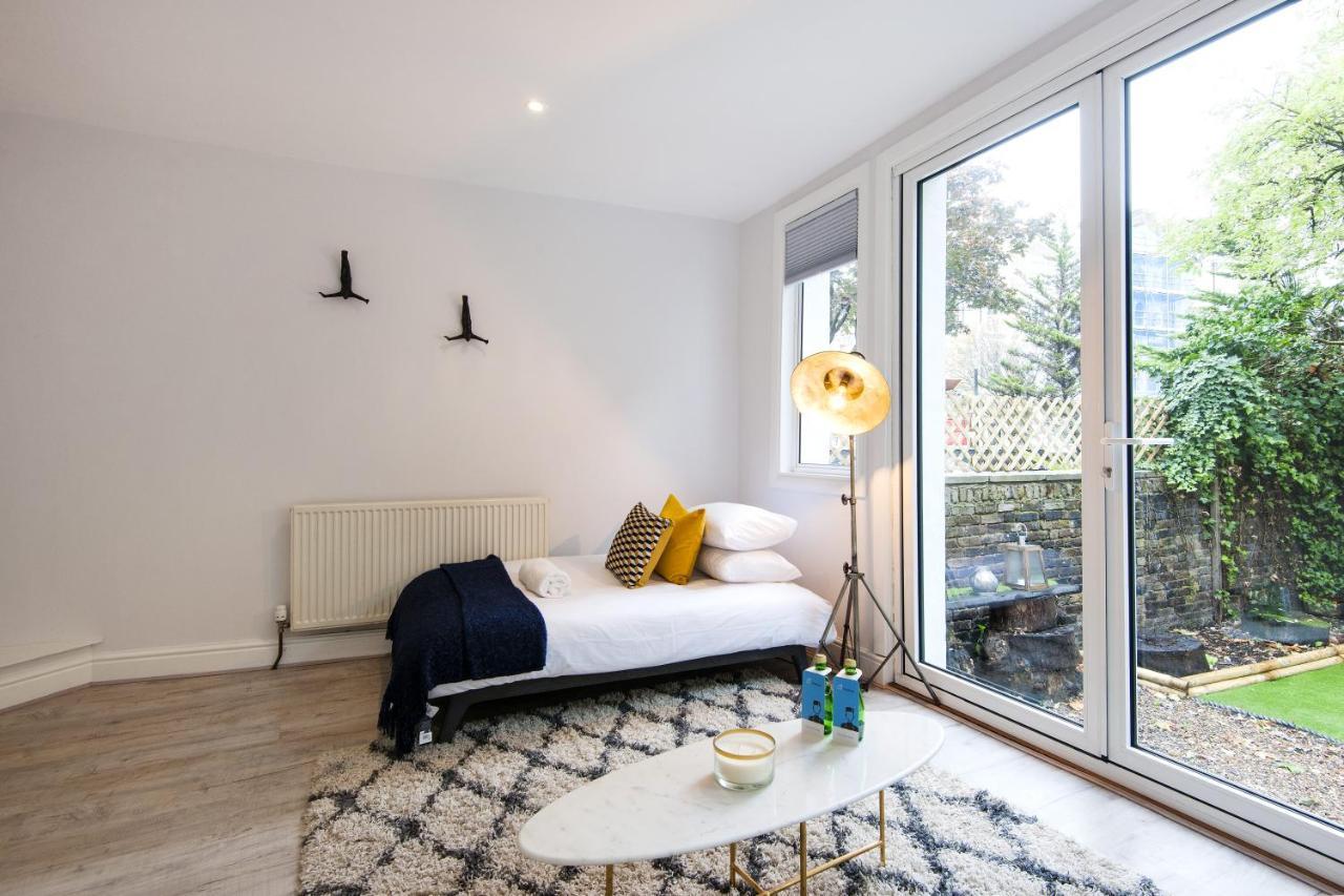 The Earl's Court Garden Gem