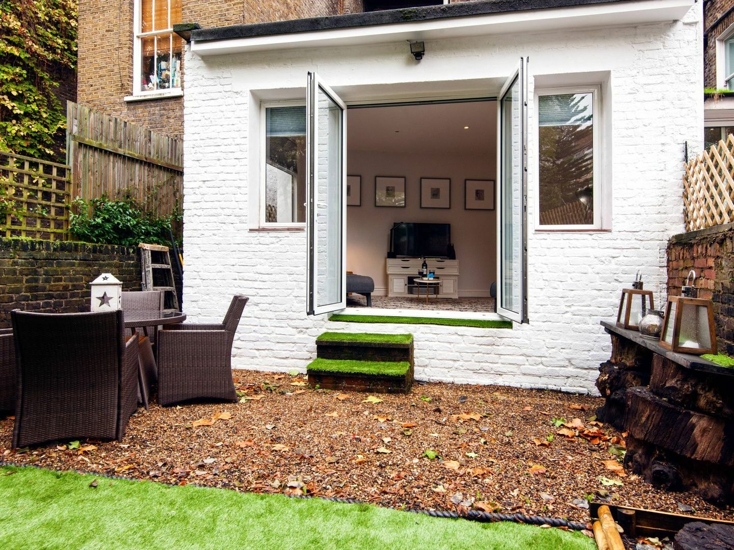 The Earl's Court Garden Gem * London